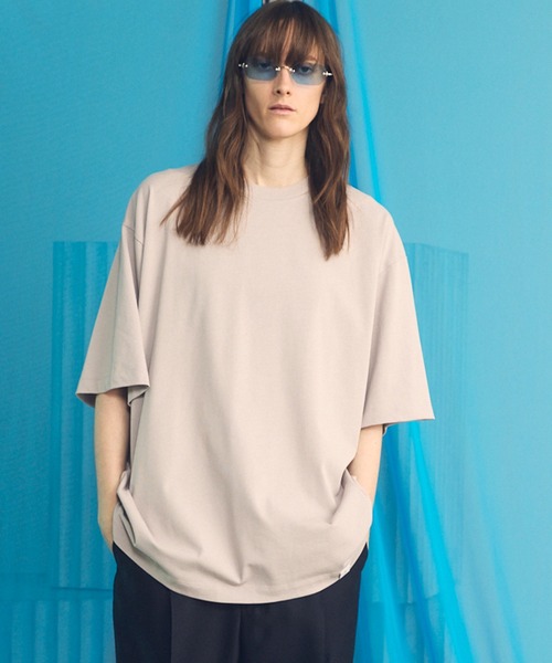 MAISON SPECIAL（メゾンスペシャル）の「《UNISEX》【EX】Prime-Over Cotton Jersey Short Sleeve T-shirt/プライムオーバー天竺ショートスリーブカットソー【MAISON SPECIAL/メゾンスペシャル】（Tシャツ/カットソー・メンズ・オフホワイト/チャコールグレー/ブラック/グレイッシュベージュ・0/1/2）」の4枚目の写真