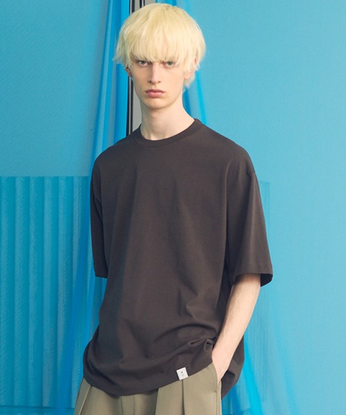 MAISON SPECIAL（メゾンスペシャル）の「《UNISEX》【EX】Prime-Over Cotton Jersey Short Sleeve T-shirt/プライムオーバー天竺ショートスリーブカットソー【MAISON SPECIAL/メゾンスペシャル】（Tシャツ/カットソー・メンズ・オフホワイト/チャコールグレー/ブラック/グレイッシュベージュ・0/1/2）」の3枚目の写真