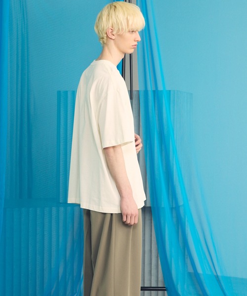 MAISON SPECIAL（メゾンスペシャル）の「《UNISEX》【EX】Prime-Over Cotton Jersey Short Sleeve T-shirt/プライムオーバー天竺ショートスリーブカットソー【MAISON SPECIAL/メゾンスペシャル】（Tシャツ/カットソー・メンズ・オフホワイト/チャコールグレー/ブラック/グレイッシュベージュ・0/1/2）」の13枚目の写真