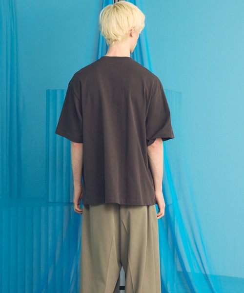 MAISON SPECIAL（メゾンスペシャル）の「《UNISEX》【EX】Prime-Over Cotton Jersey Short Sleeve T-shirt/プライムオーバー天竺ショートスリーブカットソー【MAISON SPECIAL/メゾンスペシャル】（Tシャツ/カットソー・メンズ・オフホワイト/チャコールグレー/ブラック/グレイッシュベージュ・0/1/2）」の17枚目の写真