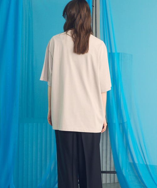 MAISON SPECIAL（メゾンスペシャル）の「《UNISEX》【EX】Prime-Over Cotton Jersey Short Sleeve T-shirt/プライムオーバー天竺ショートスリーブカットソー【MAISON SPECIAL/メゾンスペシャル】（Tシャツ/カットソー・メンズ・オフホワイト/チャコールグレー/ブラック/グレイッシュベージュ・0/1/2）」の20枚目の写真