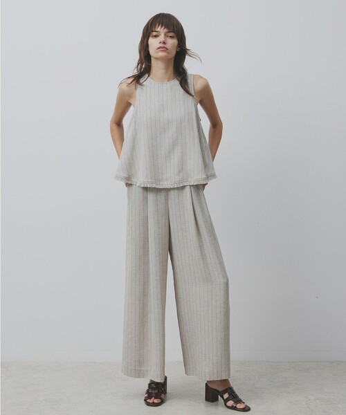 uncrave(アンクレイヴ)の「リネンライクツイル オールインワン(つなぎ/オールインワン・レディース・ダークブラウン系/ベージュ系5/ネイビー系5/ホワイト系・2/1/0)」の1枚目の写真