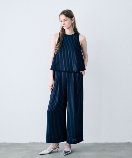 uncrave(アンクレイヴ)の「リネンライクツイル オールインワン(つなぎ/オールインワン・レディース・ダークブラウン系/ベージュ系5/ネイビー系5/ホワイト系・2/1/0)」の4枚目の写真