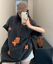 韓国ファッション OISISフェイクレザーフラワーパッチデザイン半袖Tシャツ