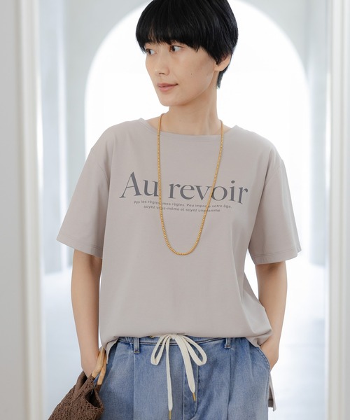 Elura（エルーラ）の「≪接触冷感・汗ジミ軽減≫サマ見えロゴTシャツ/666208（Tシャツ/カットソー・レディース・ホワイト/ダークブラウン/グレイッシュベージュ・FREE）」の3枚目の写真