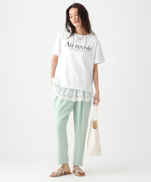 Elura（エルーラ）の「≪接触冷感・汗ジミ軽減≫サマ見えロゴTシャツ/666208（Tシャツ/カットソー・レディース・ホワイト/ダークブラウン/グレイッシュベージュ・FREE）」の18枚目の写真