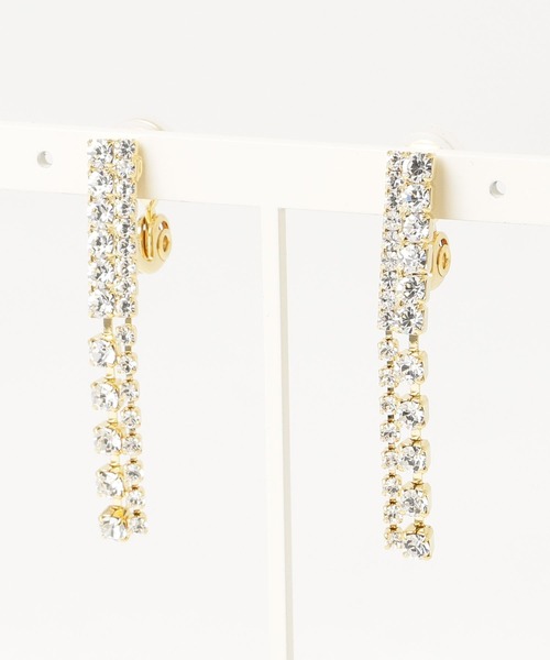 FUNALIVE(ファンアライブ)の「【ROOM.THE.ROOM】Rhinestone chain earrings(イヤリング)(イヤリング・レディース・シルバー/ゴールド・FREE)」の1枚目の写真