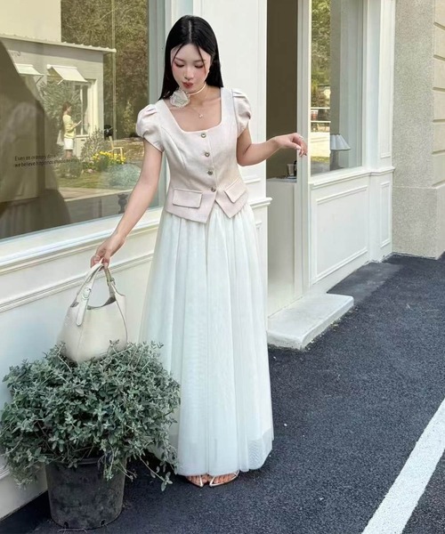 DRESS PLUS(ドレスプラス)の「パフスリーブジャケット スカートセットアップ(セットアップ・レディース・ピンク/アイボリー・M/L)」の4枚目の写真