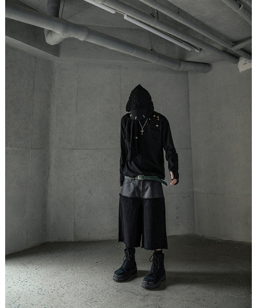 ROARINGRAD（ロアリングラド）の「レイヤードカーボンバermudaデニムパンツブラック（デニムパンツ・レディース・その他・LARGE/MEDIUM）」の13枚目の写真