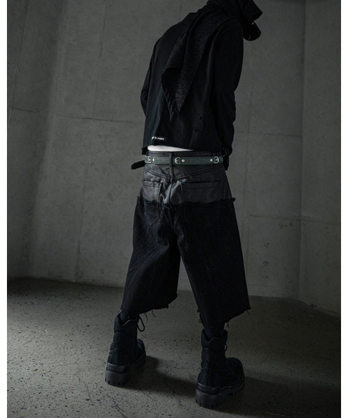 ROARINGRAD（ロアリングラド）の「レイヤードカーボンバermudaデニムパンツブラック（デニムパンツ・レディース・その他・LARGE/MEDIUM）」の15枚目の写真