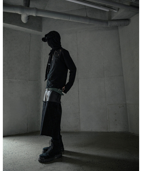ROARINGRAD（ロアリングラド）の「レイヤードカーボンバermudaデニムパンツブラック（デニムパンツ・レディース・その他・LARGE/MEDIUM）」の17枚目の写真
