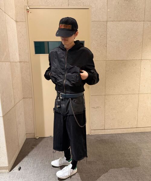 ROARINGRAD（ロアリングラド）の「レイヤードカーボンバermudaデニムパンツブラック（デニムパンツ・レディース・その他・LARGE/MEDIUM）」の10枚目の写真