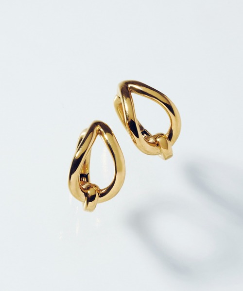 GOLDY(ゴールディ)の「【金属アレルギー軽減】ノット ドロップ ワンタッチ ステンレス ピアス(ピアス(両耳用)・レディース・シルバー/ゴールド・FREE)」の3枚目の写真