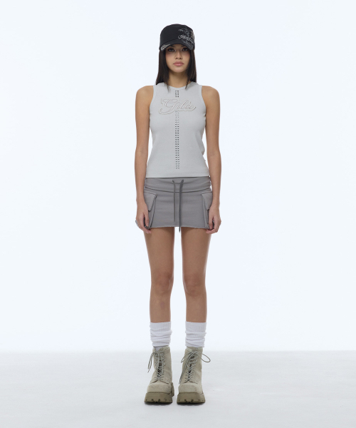 GILAARCHIVE(ギラアーカイブ)の「STUD PATCH LOGO DYED SLEEVELESS_BEIGE(Tシャツ/カットソー・レディース・その他・FREE)」の2枚目の写真