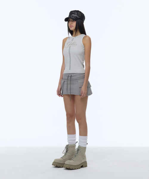 GILAARCHIVE(ギラアーカイブ)の「STUD PATCH LOGO DYED SLEEVELESS_BEIGE(Tシャツ/カットソー・レディース・その他・FREE)」の3枚目の写真