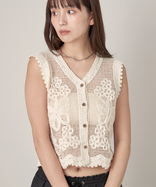 OFROOM(オフルーム)の「Crochet Open Front Vest|クロシェオープンフロントベスト(ベスト・レディース・ベージュ/ホワイト・FREE)」の9枚目の写真