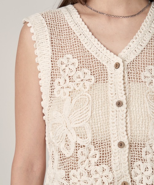 OFROOM(オフルーム)の「Crochet Open Front Vest|クロシェオープンフロントベスト(ベスト・レディース・ベージュ/ホワイト・FREE)」の12枚目の写真