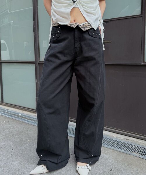 mline（エムライン）の「[mline]フリンジカーゴパンツ（その他パンツ・レディース・ブラック/グレー/ベージュ・1/2）」の2枚目の写真
