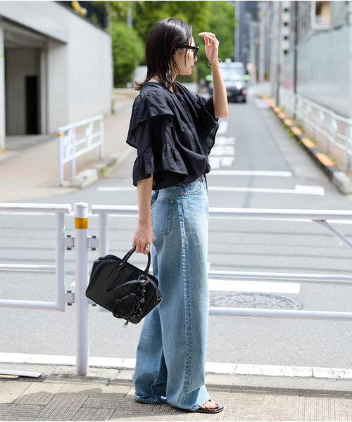 JOURNAL STANDARD(ジャーナルスタンダード)の「《WEB限定追加3》ソフトクロスフリルスリーブブラウス(シャツ/ブラウス・レディース・ブラック/ブラウン・FREE)」の5枚目の写真