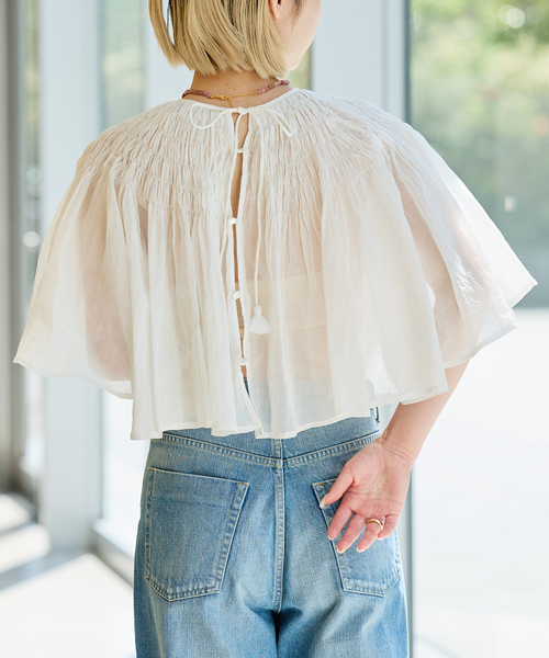 IENA LA BOUCLE(イエナラブークル)の「IENA LA BOUCLE ハンドタックボレロブラウス(シャツ/ブラウス・レディース・ホワイト・FREE)」の5枚目の写真