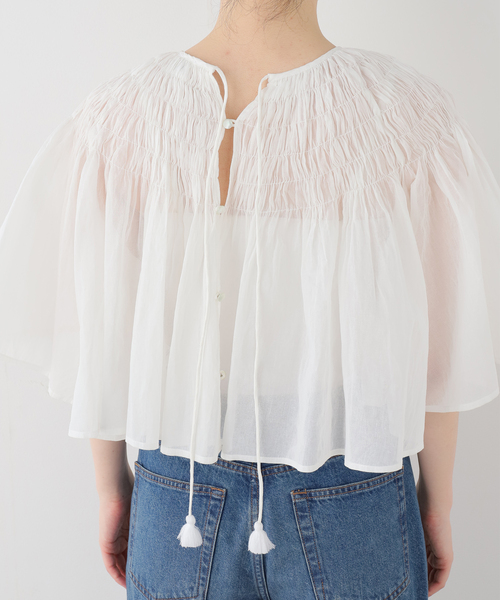 IENA LA BOUCLE(イエナラブークル)の「IENA LA BOUCLE ハンドタックボレロブラウス(シャツ/ブラウス・レディース・ホワイト・FREE)」の12枚目の写真