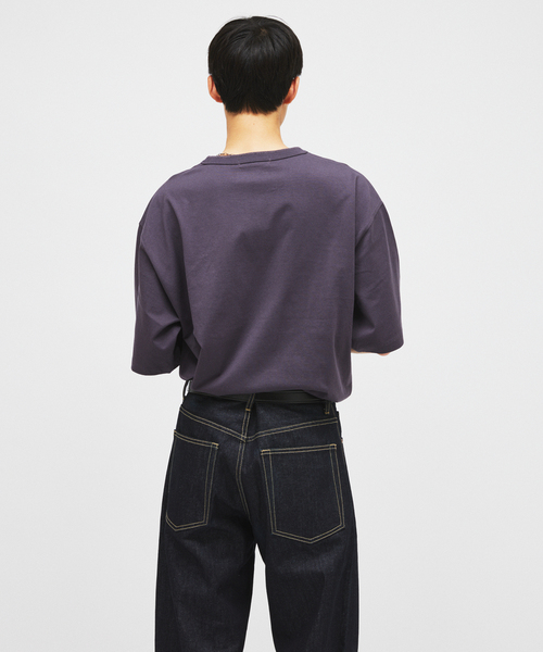JOURNAL STANDARD(ジャーナルスタンダード)の「シルケット 2ボタン ヘンリネック Tシャツ(Tシャツ/カットソー・メンズ・ブラック/ホワイト/ブラック系その他/コバルトブルー/ベージュ系その他・MEDIUM/LARGE)」の9枚目の写真
