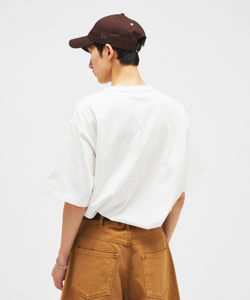 JOURNAL STANDARD(ジャーナルスタンダード)の「シルケット 2ボタン ヘンリネック Tシャツ(Tシャツ/カットソー・メンズ・ブラック/ホワイト/ブラック系その他/コバルトブルー/ベージュ系その他・MEDIUM/LARGE)」の19枚目の写真