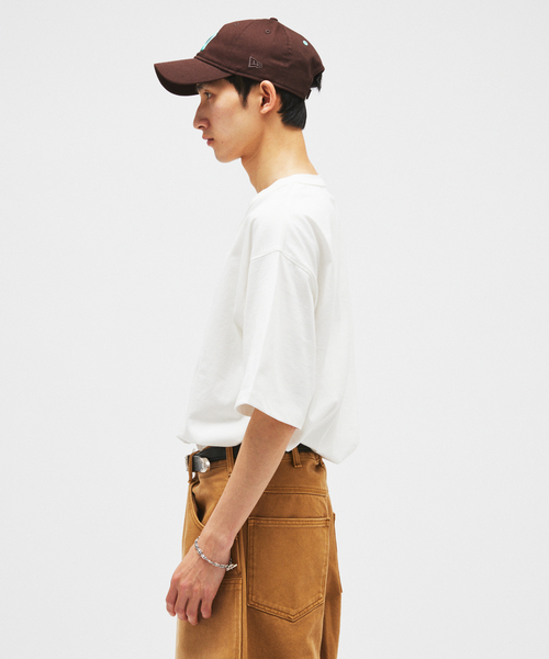 JOURNAL STANDARD(ジャーナルスタンダード)の「シルケット 2ボタン ヘンリネック Tシャツ(Tシャツ/カットソー・メンズ・ブラック/ホワイト/ブラック系その他/コバルトブルー/ベージュ系その他・MEDIUM/LARGE)」の2枚目の写真