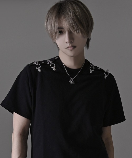 RUDOL(ルドル)の「『RUDOL/ルドル』ミニ裏毛ファイヤーマンフックデザインTEE(Tシャツ/カットソー・メンズ・オートミール/ブラック・L/M)」の1枚目の写真
