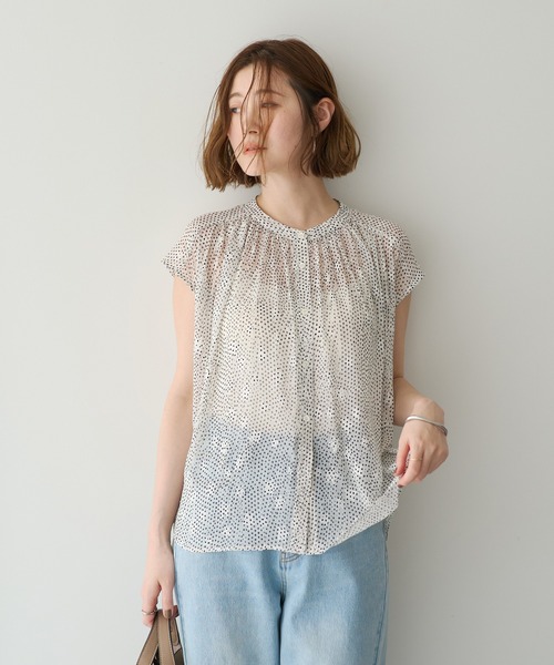 YECCA VECCA（イェッカヴェッカ）の「シアードット柄ブラウス（シャツ/ブラウス・レディース・ブラック/オフホワイト・FREE）」の3枚目の写真