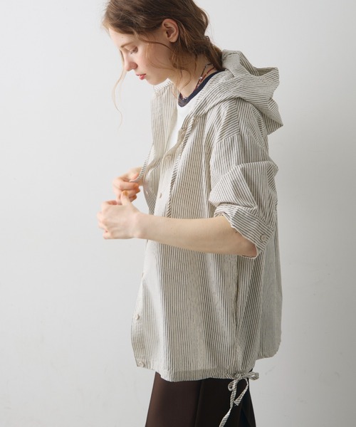 Crisp(クリスプ)の「stripe hoodie shirt / ストライプフーディーシャツ(シャツ/ブラウス・レディース・アイボリー/グレー・FREE)」の15枚目の写真
