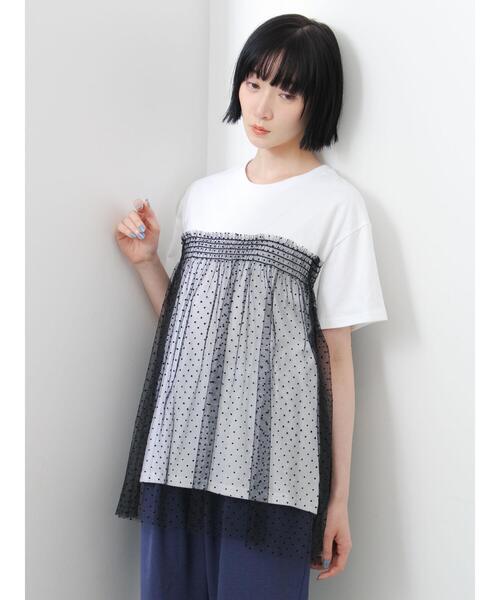 Samansa Mos2(サマンサ モスモス)の「◇【接触冷感/UVカット】ドットチュールドッキングTシャツ(Tシャツ/カットソー・レディース・オフホワイト/ブラック/チャコールグレー/シルバーグレー・F)」の1枚目の写真