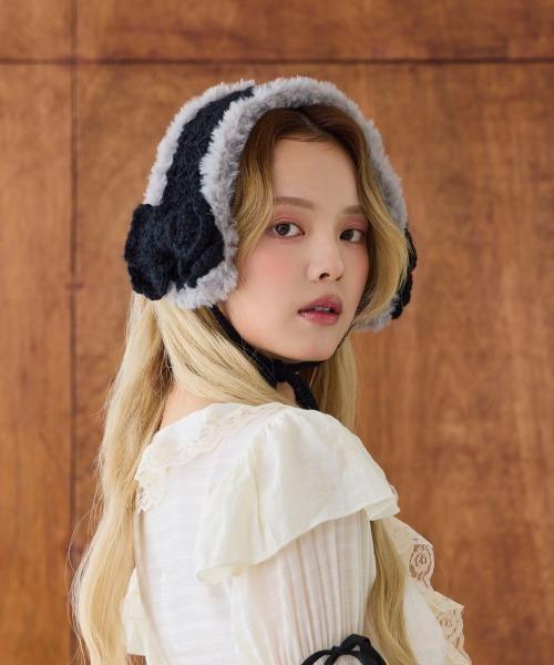 kaorinomori(カオリノモリ)の「kaorinomori タフィヘアバンド / カオリノモリ(ヘアバンド・レディース・ダークグリーン/ブラック/ホワイト/ピンク・FREE)」の7枚目の写真