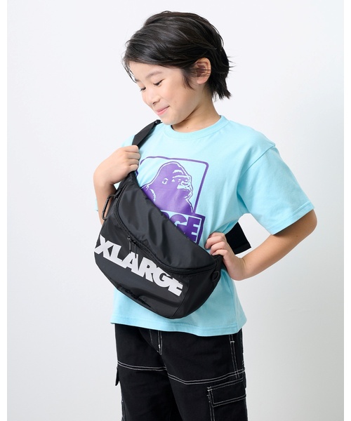 XLARGE KIDS(エクストララージキッズ)の「ロゴショルダーバッグ(ボディバッグ/ウエストポーチ・キッズ・ブラック・F)」の5枚目の写真