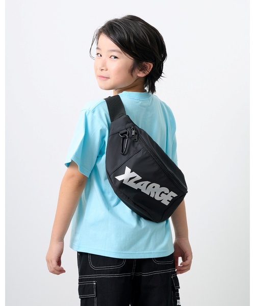 XLARGE KIDS(エクストララージキッズ)の「ロゴショルダーバッグ(ボディバッグ/ウエストポーチ・キッズ・ブラック・F)」の6枚目の写真
