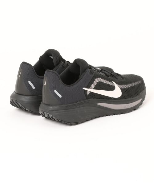 NIKE（ナイキ）の「NIKE ナイキ W QUEST 7【軽量】レディーススニーカー ランニングシューズ 厚底(ウィメンズクエスト7) IM9291-003 ブラック/シルトレッド/トープヘイズ（スニーカー・レディース・ブラック×ブラック・22.5cm/23.0cm/23.5cm/24.0cm/24.5cm/25.0cm）」の2枚目の写真