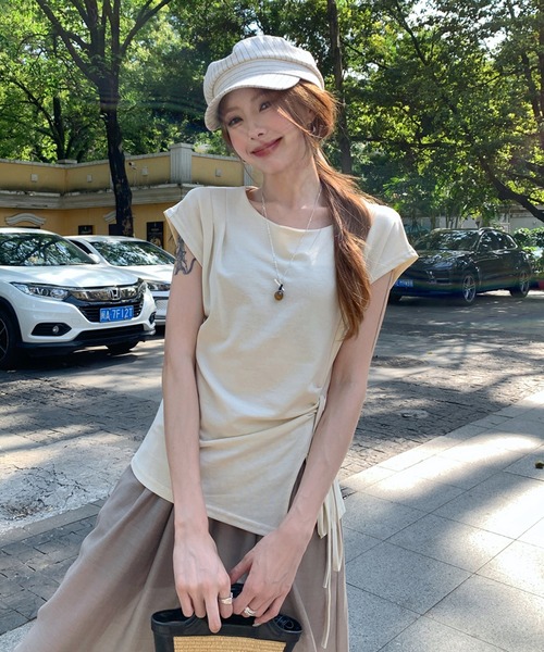 Girly Doll（ガーリードール）の「フレンチスリーブスリット入りカットソー（Tシャツ/カットソー・レディース・イエロー/グレー/ベージュ・FREE）」の9枚目の写真