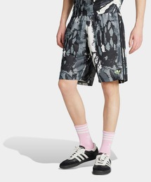 アーカイブ AOP ショーツ 股下9インチ / ハーフパンツ / アディダスオリジナルス adidas Originals