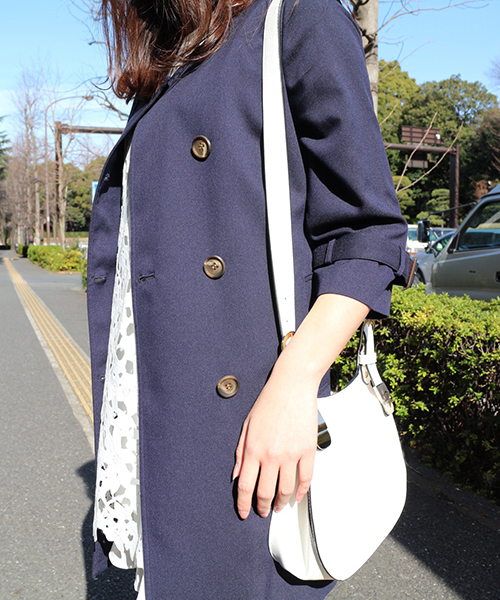 FREE'S MART（フリーズマート）の「ノーカラートレンチコート（トレンチコート・レディース・ベージュ/ネイビー・SMALL/MEDIUM）」の12枚目の写真