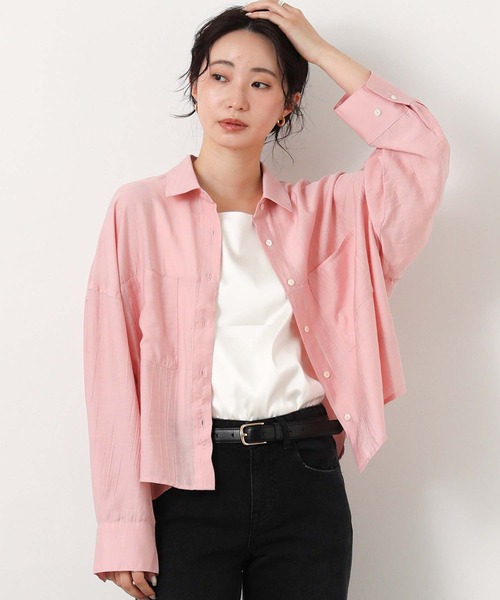 Gready Brilliant(グレディブリリアン)の「シワ加工ショートシャツ(シャツ/ブラウス・レディース・ピンク/キャメル/オフホワイト・38)」の3枚目の写真