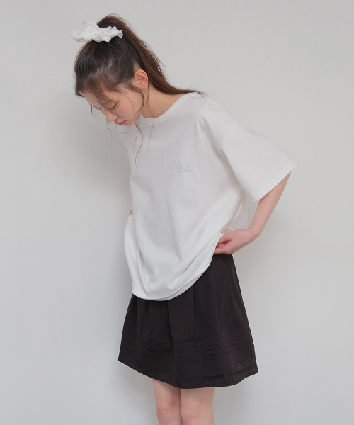 MOUI(モウイ)の「Lettering T shirt (O/WHITE)(Tシャツ/カットソー・レディース・その他・FREE)」の3枚目の写真