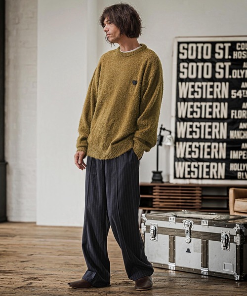 CAMBIO(カンビオ)の「mn3296-Feather Yarn Heart Crewneck Knit Pullover クルーネックニット(PF-262-017)(ニット/セーター・メンズ・ブラック/グレー/カーキ/ナチュラル・M/L)」の9枚目の写真