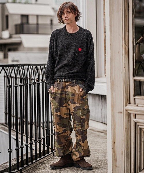 CAMBIO(カンビオ)の「mn3296-Feather Yarn Heart Crewneck Knit Pullover クルーネックニット(PF-262-017)(ニット/セーター・メンズ・ブラック/グレー/カーキ/ナチュラル・M/L)」の20枚目の写真