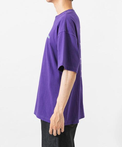 URBAN RESEARCH(アーバンリサーチ)の「thur. esp logo SHORT-SLEEVE T-SHIRTS(Tシャツ/カットソー・メンズ・ホワイト/ブルー/パープル・X-LARGE/LARGE/MEDIUM)」の21枚目の写真