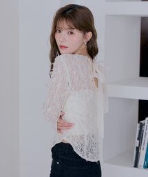 【SALON by Chico】バックフリルオープン3Dレーストップス