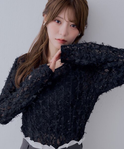 Chico(チコ)の「【SALON by Chico】バックフリルオープン3Dレーストップス(Tシャツ/カットソー・レディース・ライトベージュ/ブラック/ホワイト・FREE)」の14枚目の写真