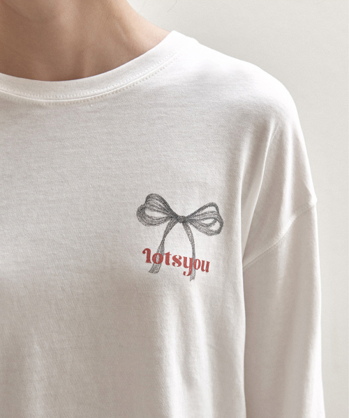 LOTSYOU(ロッツユー)の「Rosaline Retro T-shirt Ivory(Tシャツ/カットソー・レディース・その他・OS)」の4枚目の写真