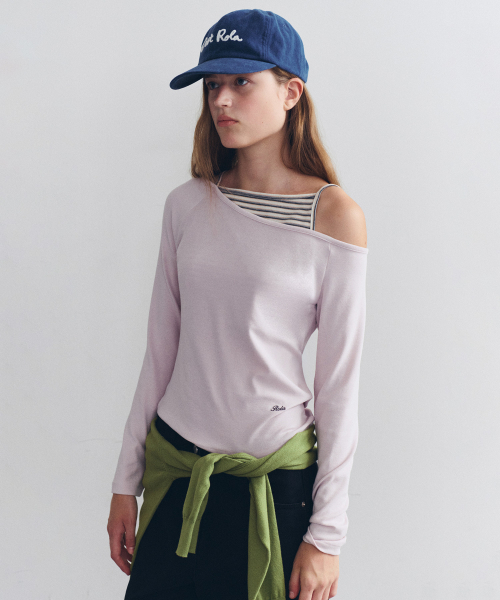 ROLAROLA(ロラロラ)の「UNBALANCE STRIPE LONG SLEEVE PINK(Tシャツ/カットソー・レディース・ピンク・FREE)」の2枚目の写真