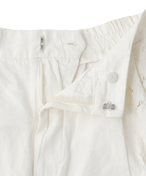 DRESSLAVE(ドレスレイブ)の「【VENIT/ヴェニット】CUT WORK LACE EMBROIDERY PANTS(その他パンツ・レディース・ホワイト・38)」の3枚目の写真