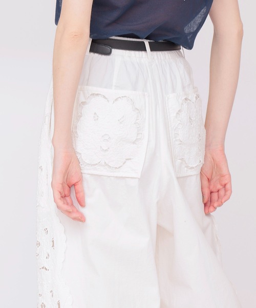 DRESSLAVE(ドレスレイブ)の「【VENIT/ヴェニット】CUT WORK LACE EMBROIDERY PANTS(その他パンツ・レディース・ホワイト・38)」の18枚目の写真